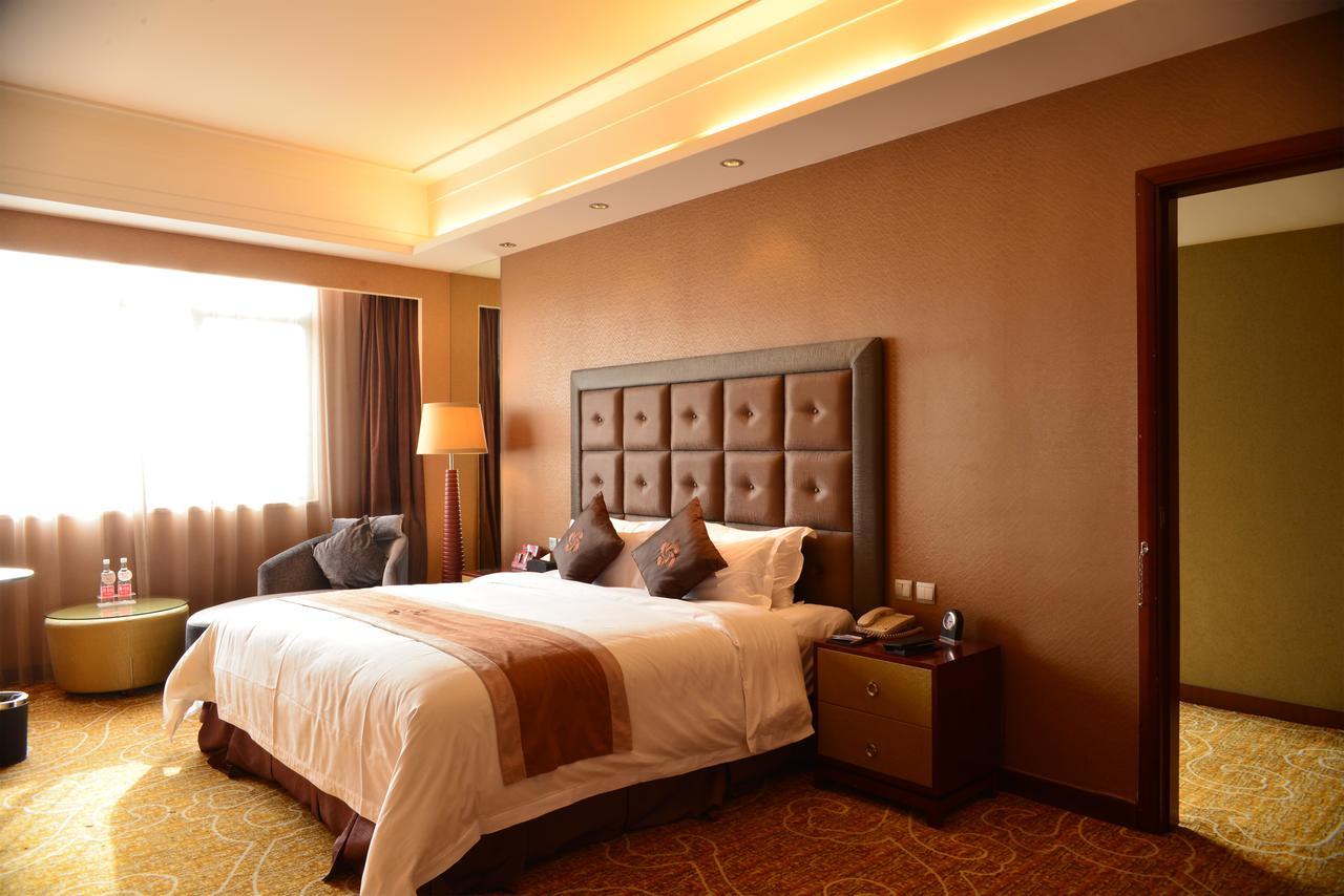 Spring Bay Boutique Hotel Шэньчжэнь Экстерьер фото